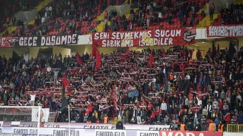 Gaziantep FK'nın O tribünü kapatıldı